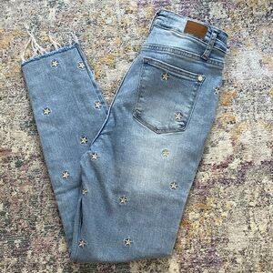 Judy Blue Light Blue Star Accented Skinny fit Jeans